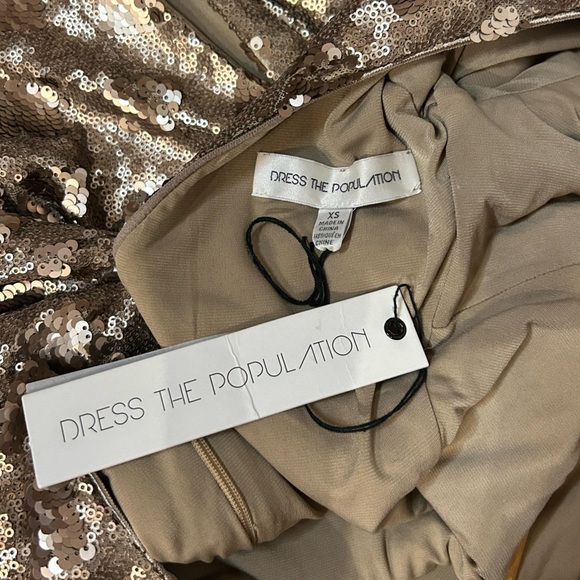 NWT Dress the Population Emery Sequin Long Sleeve Cocktail Dress - Picture 5 of 5